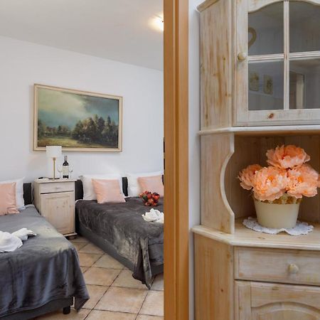 Apartment With Veranda Torunska Pobierowo By Noclegi Renters Extérieur photo